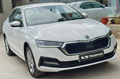 2021 Skoda Octavia Style