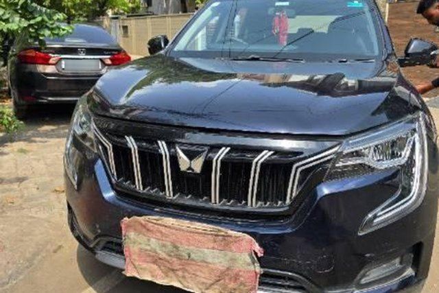 Mahindra XUV700 AX5 7 Str Second-hand 2023 Mahindra XUV700 AX5 7 Str for sale in Bhopal