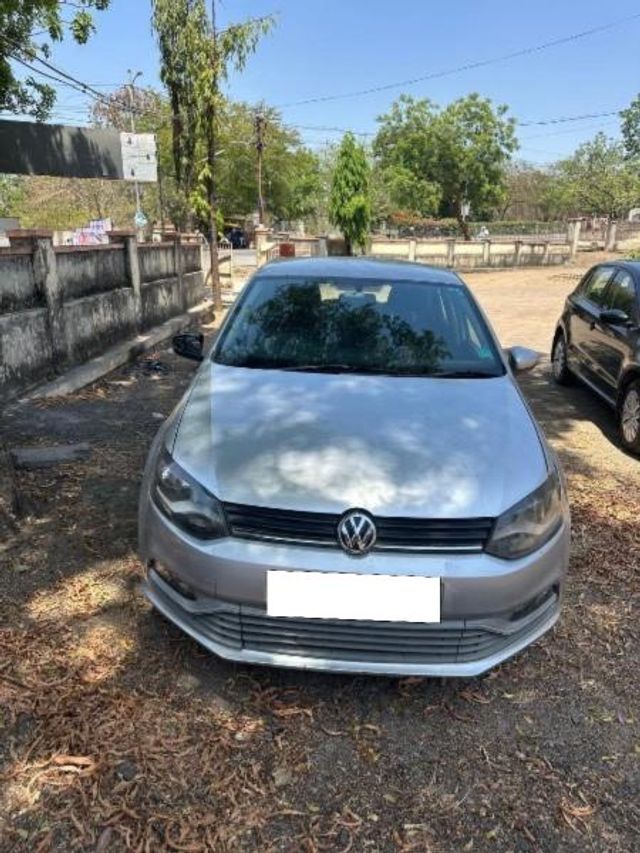 Second-hand 2015 Volkswagen Polo 1.2 MPI Comfortline for sale in Amravati
