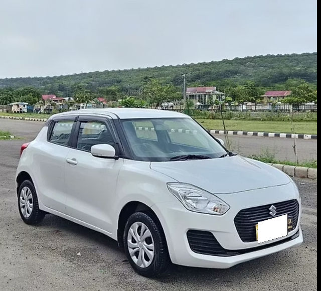 Maruti Suzuki Swift VXI Second-hand 2020 Maruti Suzuki Swift VXI for sale in Chandigarh