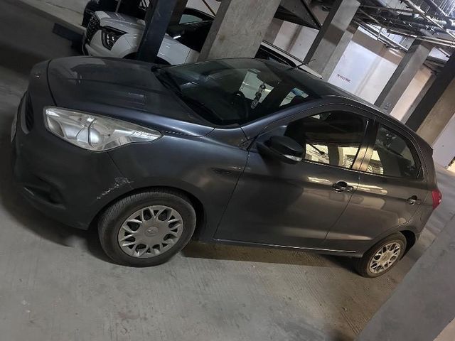 Ford Figo 1.2P Trend MT Second-hand 2017 Ford Figo 1.2P Trend MT for sale in Ahmedabad