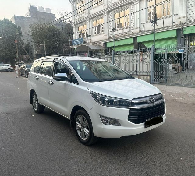 Second-hand 2017 Toyota Innova Crysta 2.8 AT Touring Sport BSIV for sale in New Delhi