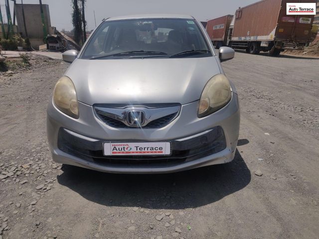 Honda Brio S MT Second-hand 2012 Honda Brio S MT for sale in Surat
