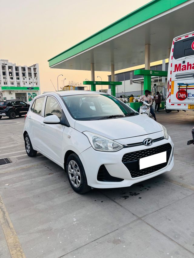 Second-hand 2018 Hyundai Grand i10 1.2 Kappa Magna BSIV for sale in Lucknow