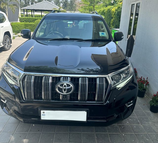 Toyota Land Cruiser Prado VXL Second-hand 2019 Toyota Land Cruiser Prado VXL for sale in New Delhi