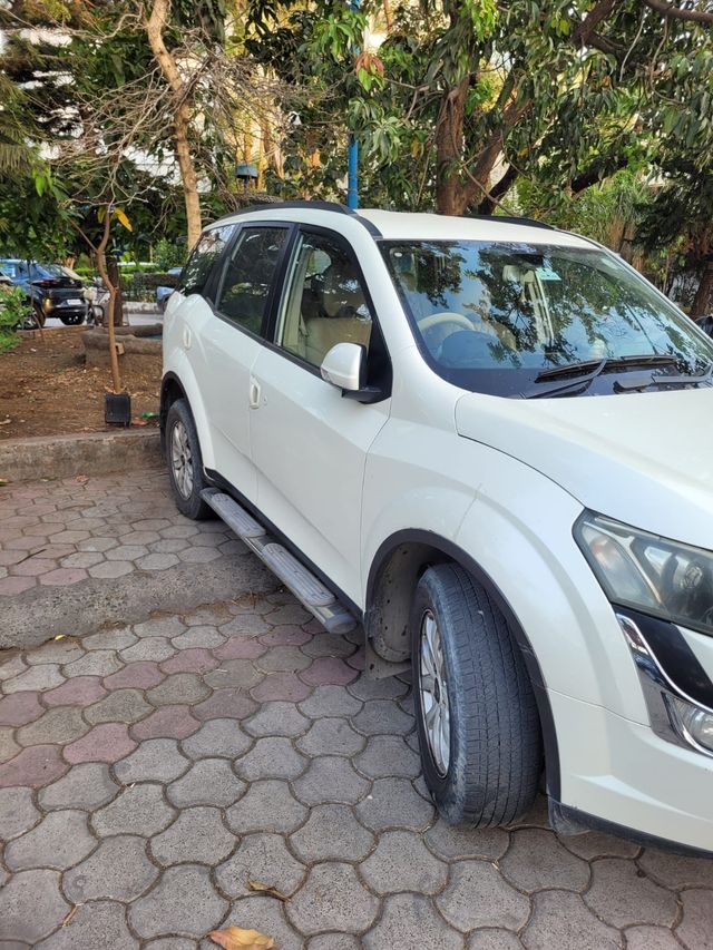 Mahindra XUV500 W8 2WD Second-hand 2015 Mahindra XUV500 W8 2WD for sale in Indore