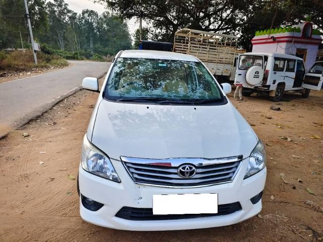 Toyota Innova 2.5 G (Diesel) 7 Seater BS IV Second-hand 2013 Toyota Innova 2.5 G (Diesel) 7 Seater BS IV for sale in Hoskote