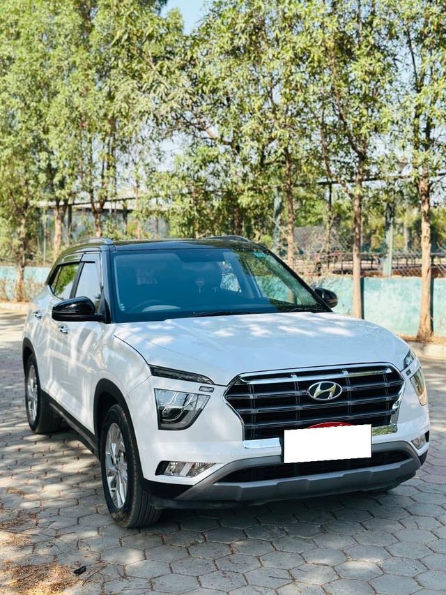 Hyundai Creta SX Second-hand 2023 Hyundai Creta SX for sale in Indore