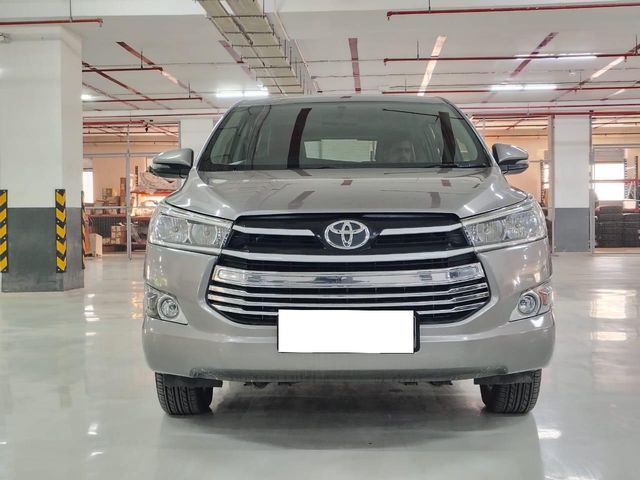 Toyota Innova Crysta 2.4 G MT 8S BSIV Second-hand 2018 Toyota Innova Crysta 2.4 G MT 8S BSIV for sale in Pune