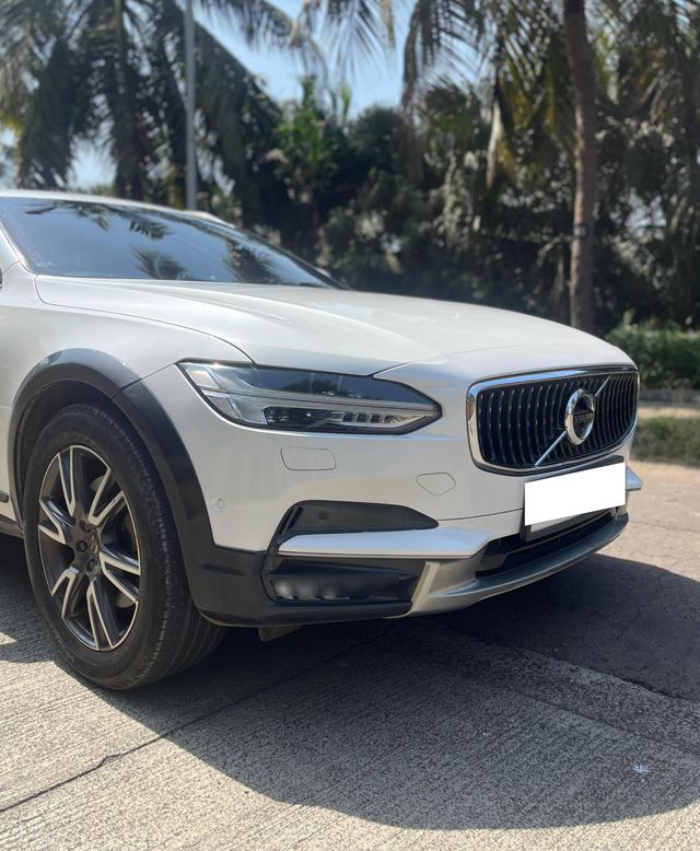Volvo V90 Cross Country D5 Inscription BSIV Second-hand 2018 Volvo V90 Cross Country D5 Inscription BSIV for sale in Mumbai