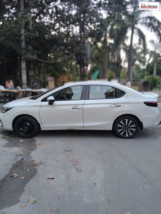 Used ZX CVT Non RF