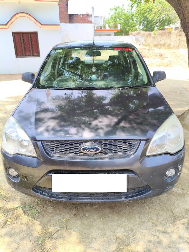 Ford Fiesta Diesel Style Second-hand 2013 Ford Fiesta Diesel Style for sale in Lucknow