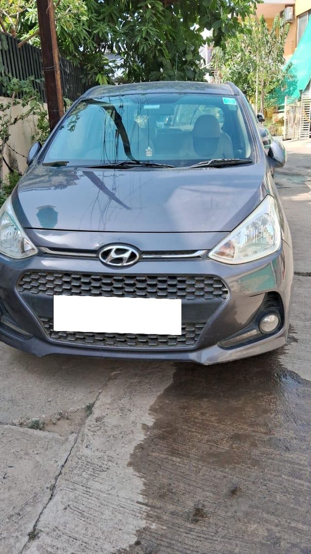 Hyundai Grand i10 1.2 Kappa Asta Second-hand 2018 Hyundai Grand i10 1.2 Kappa Asta for sale in Bhopal