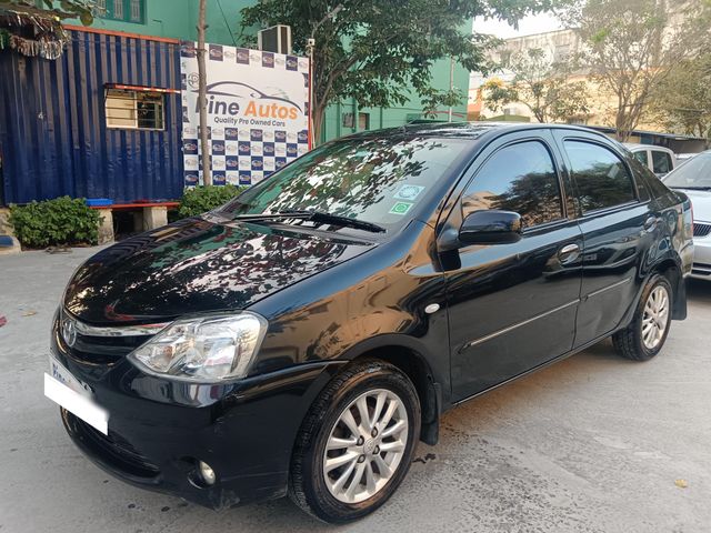 Toyota Etios V Second-hand 2012 Toyota Etios V for sale in Chennai