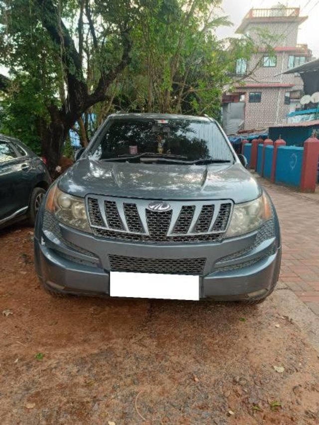 Second-hand 2012 Mahindra XUV500 W8 FWD for sale in Tiruvallur