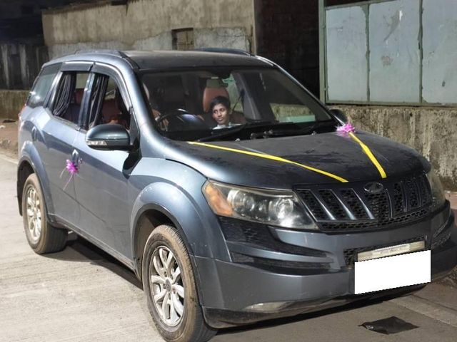 Mahindra XUV500 W6 2WD Second-hand 2013 Mahindra XUV500 W6 2WD for sale in Thane