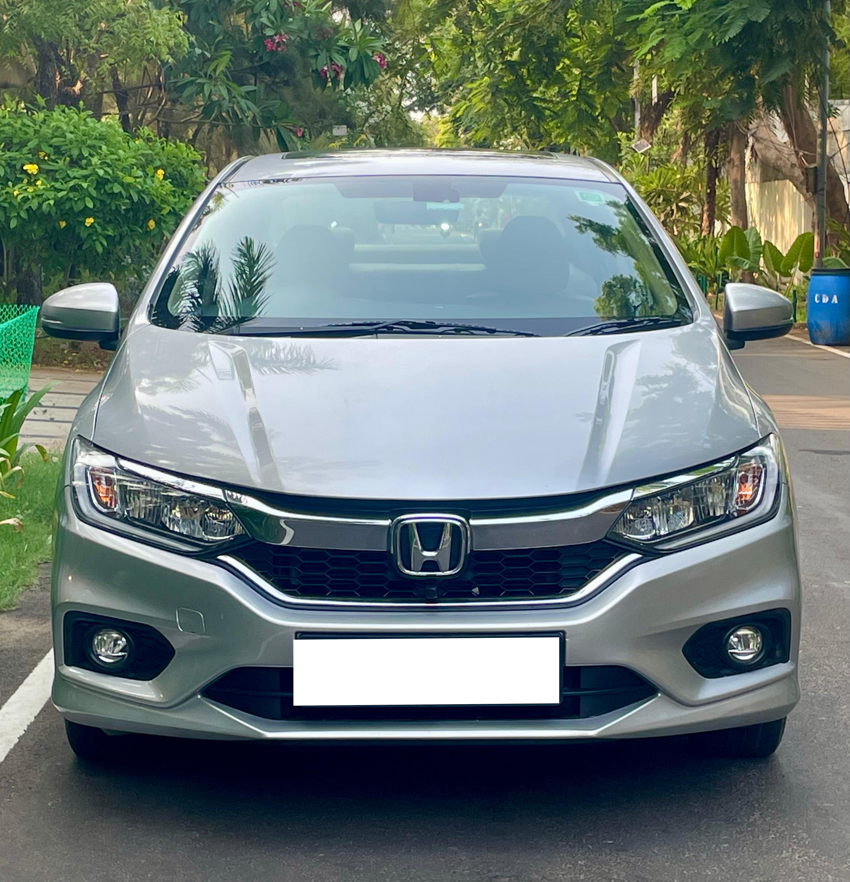 Used Silver Color Cars in Ponneri - 157 Second Hand Silver Cars in