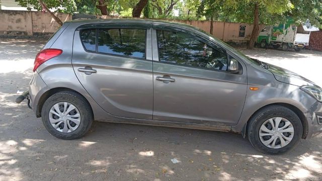 Hyundai i20 Magna 1.4 CRDi (Diesel) Second-hand 2013 Hyundai i20 Magna 1.4 CRDi (Diesel) for sale in Guntur