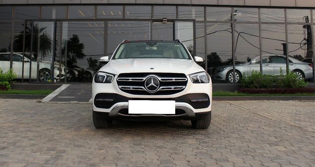 Mercedes-Benz GLE 300d 4Matic Second-hand 2023 Mercedes-Benz GLE 300d 4Matic for sale in Ludhiana