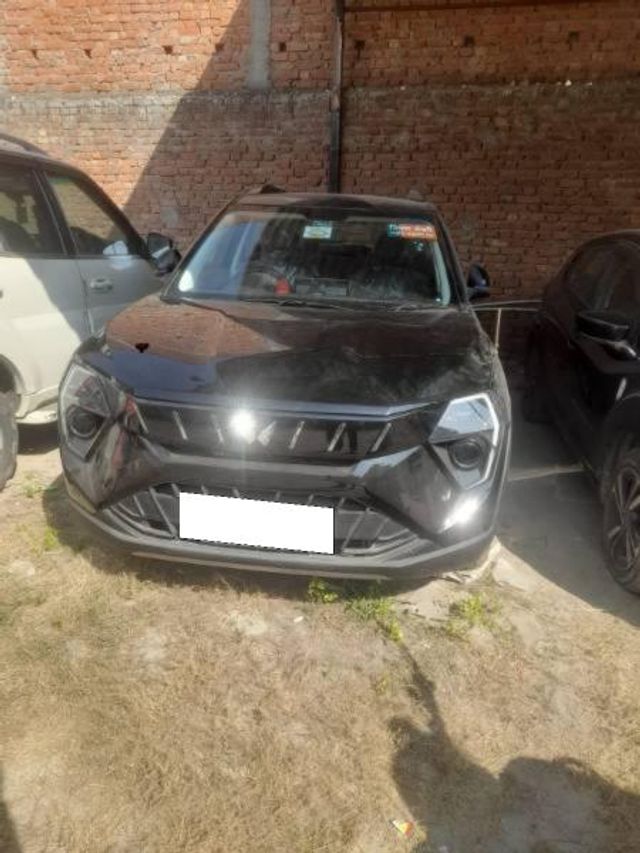 Mahindra XUV 3XO MX3 Second-hand 2025 Mahindra XUV 3XO MX3 for sale in Bareilly
