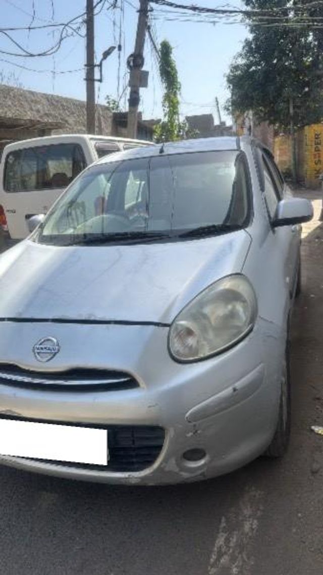 Nissan Micra Diesel XV Premium Second-hand 2011 Nissan Micra Diesel XV Premium for sale in Jalandhar