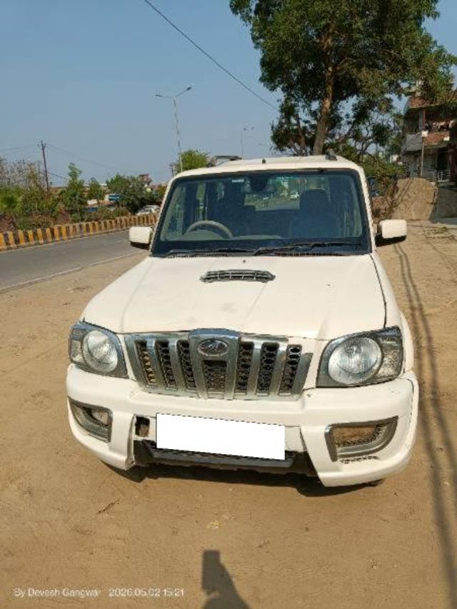 Mahindra Scorpio LX Second-hand 2012 Mahindra Scorpio LX for sale in Bareilly