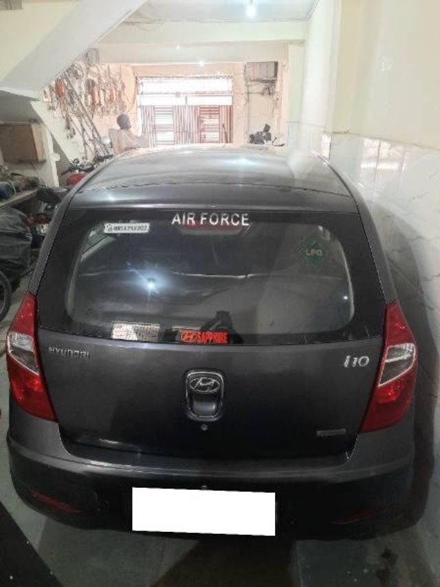 Hyundai i10 Magna LPG Second-hand 2012 Hyundai i10 Magna LPG for sale in New Delhi