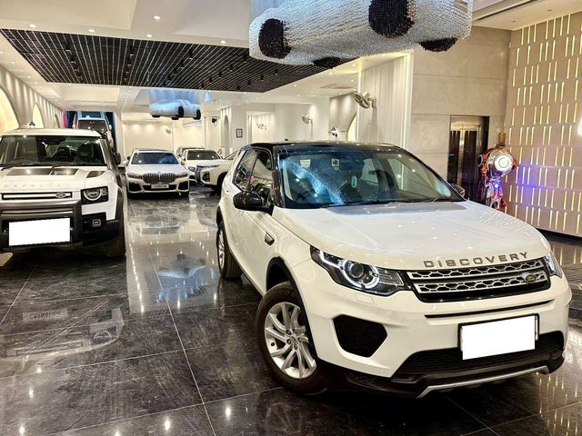 Land Rover Discovery Sport TD4 HSE 7S Second-hand 2018 Land Rover Discovery Sport TD4 HSE 7S for sale in New Delhi