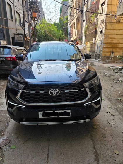 2025 Toyota Innova Hycross GX 7STR