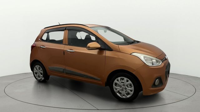 Hyundai Grand i10 Sportz Second-hand 2014 Hyundai Grand i10 Sportz for sale in New Delhi