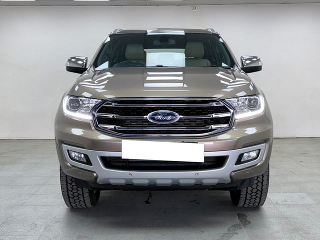 Ford Endeavour Titanium Plus 4X2 Second-hand 2020 Ford Endeavour Titanium Plus 4X2 for sale in Pune