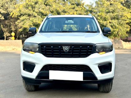 2025 Mahindra Scorpio N Z2 E