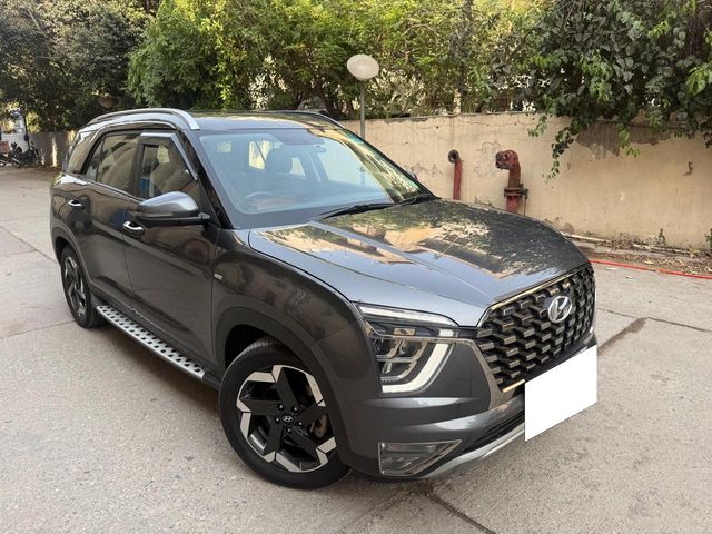 Second-hand 2021 Hyundai Alcazar Platinum (O) AT for sale in New Delhi