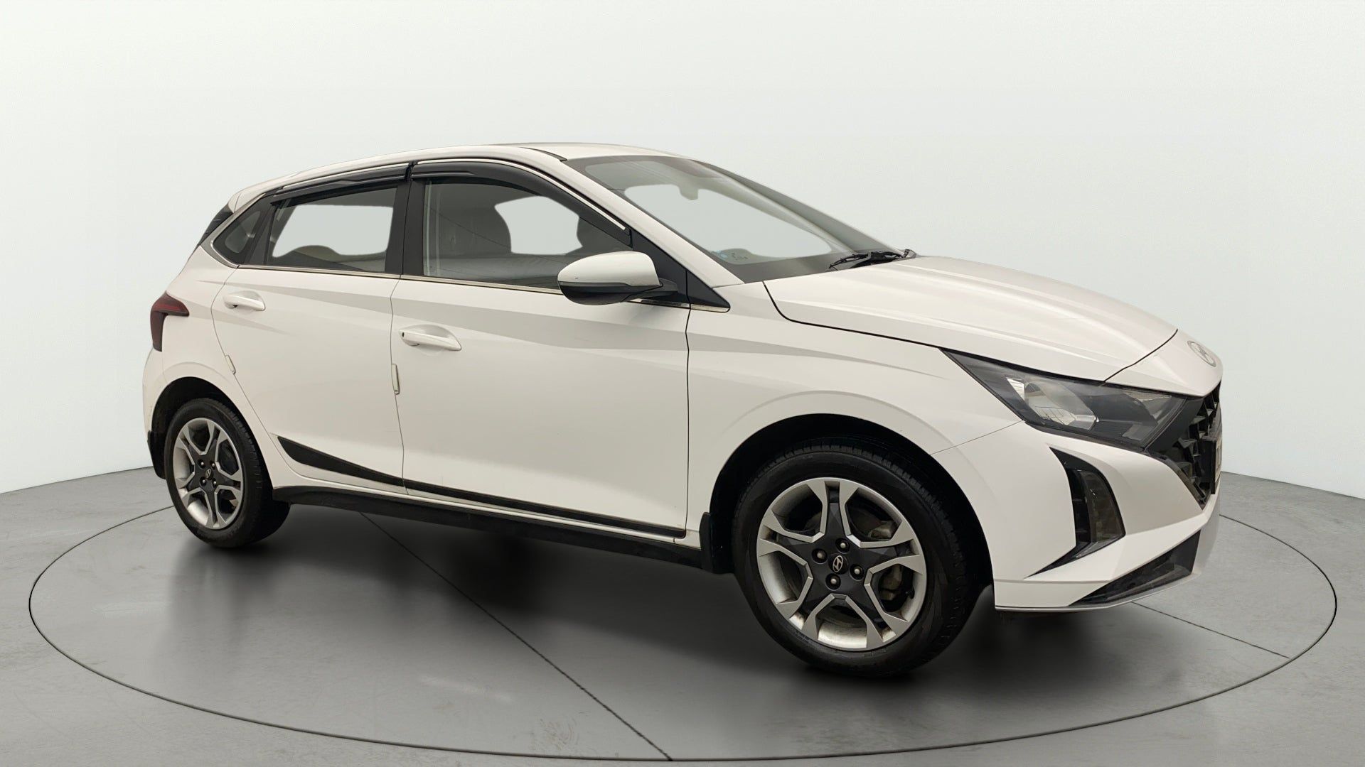 Travel様 10839 Used Cars in Gajraula - Second Hand Cars for Sale with EMI