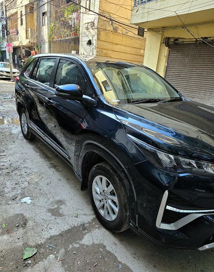 2025 Toyota Innova Hycross GX (O) 7STR