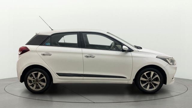 Hyundai i20 Asta 1.2 Second-hand 2014 Hyundai i20 Asta 1.2 for sale in Hyderabad