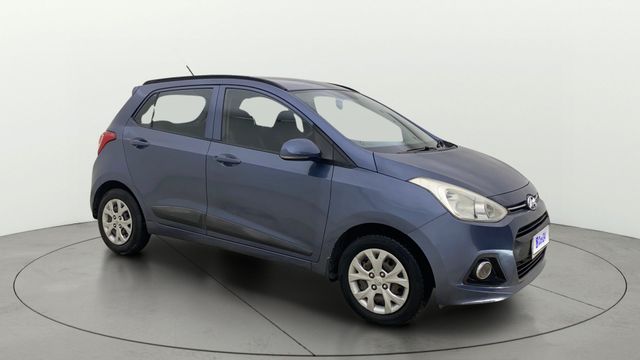 Hyundai Grand i10 Sportz Second-hand 2015 Hyundai Grand i10 Sportz for sale in Ahmedabad