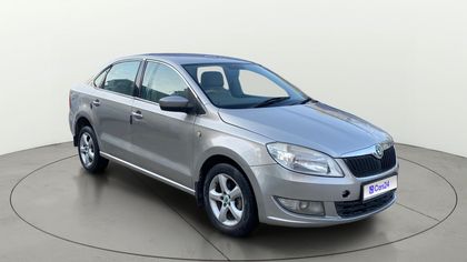 Used 1.6 MPI AT Elegance