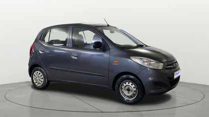 2015 हुंडई आई10 Magna 1.1L