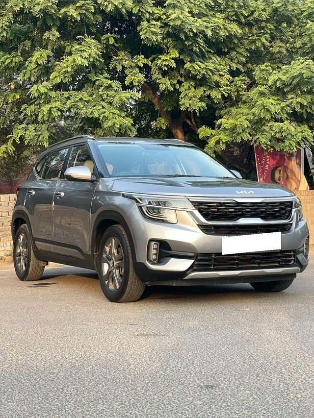 Second-hand 2021 Kia Seltos HTX IVT G for sale in New Delhi