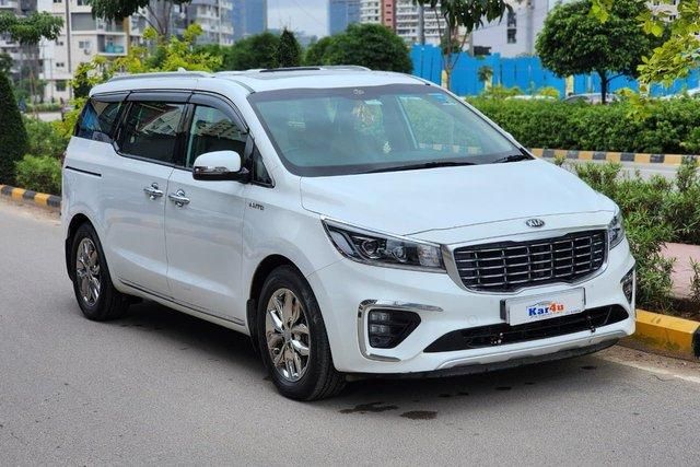 Kia Carnival Limousine Second-hand 2020 Kia Carnival Limousine for sale in Hyderabad
