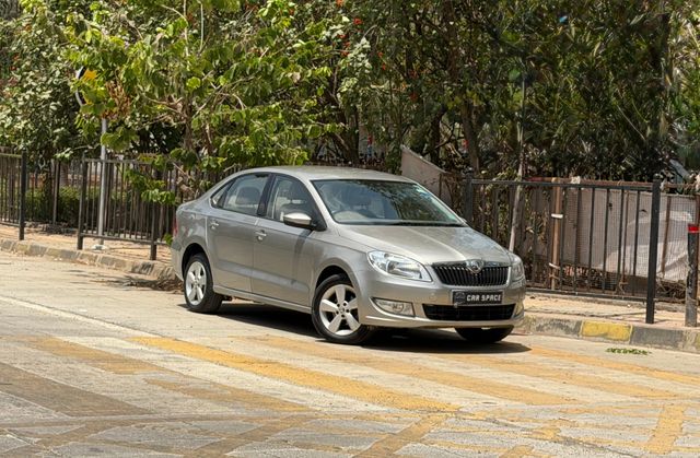 Skoda Rapid 1.6 MPI Ambition Second-hand 2016 Skoda Rapid 1.6 MPI Ambition for sale in Mumbai
