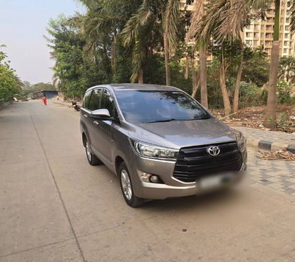 38 Used Toyota Innova Crysta in Kalyan