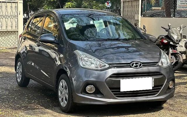 Hyundai i10 Magna 1.1L Second-hand 2016 Hyundai i10 Magna 1.1L for sale in Nashik