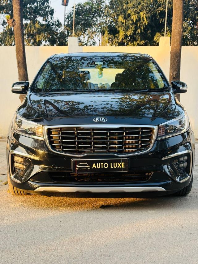 Kia Carnival Limousine Second-hand 2020 Kia Carnival Limousine for sale in Lucknow