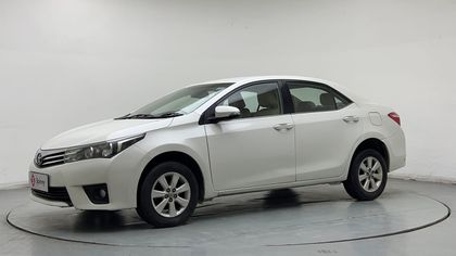 2015 Toyota Corolla Altis पेट्रोल LE