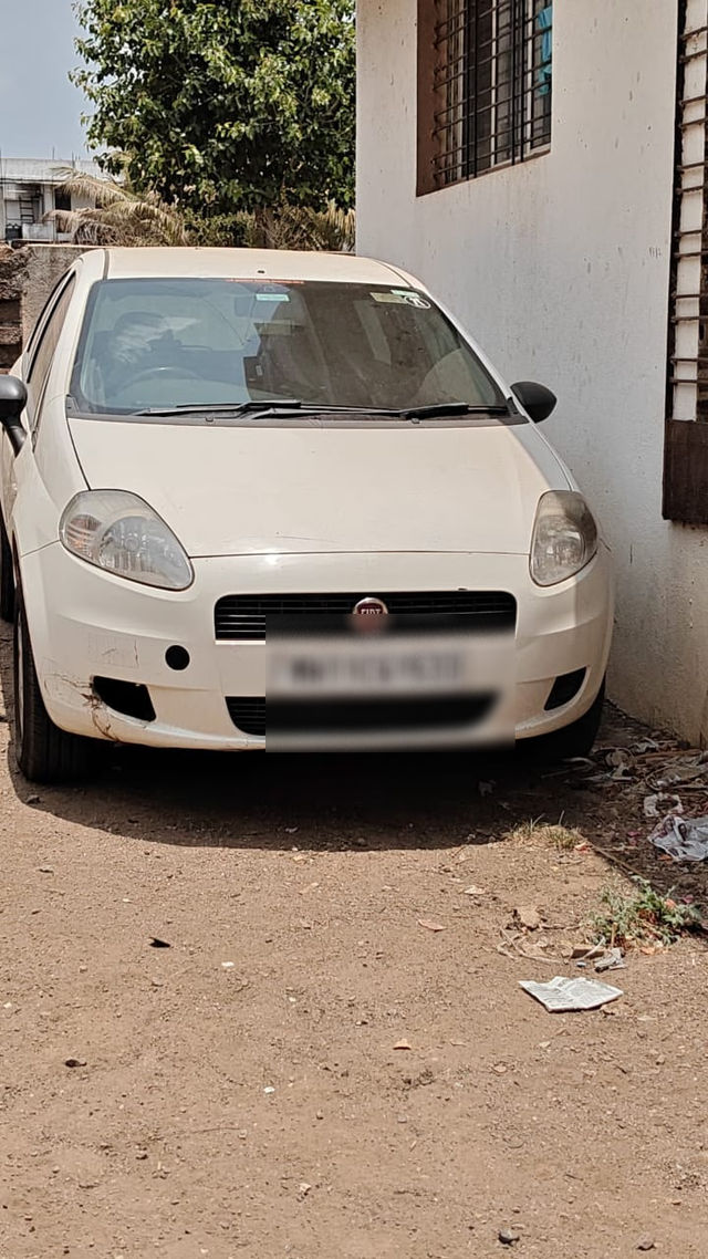 Fiat Punto Pure 1.3L Advanced Multi-Jet Second-hand 2017 Fiat Punto Pure 1.3L Advanced Multi-Jet for sale in Pune