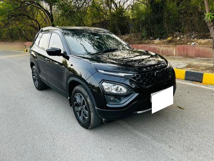 2023 Tata Safari XZA Plus 6 Str AT Dark Edition BSVI