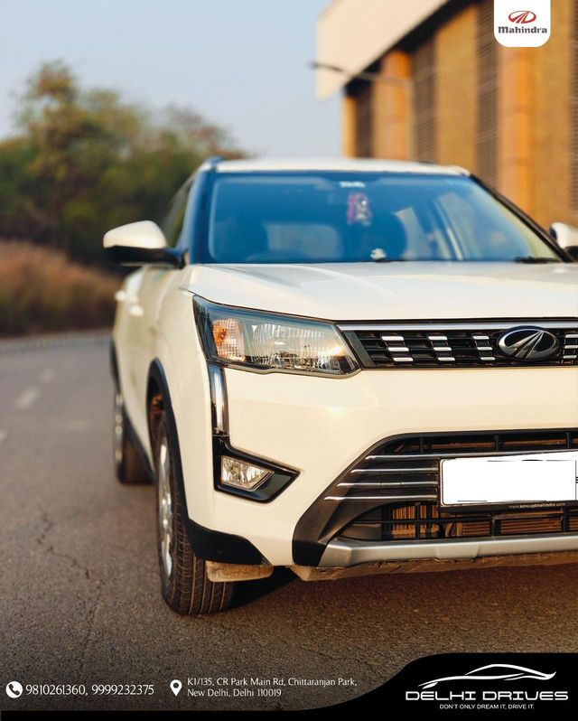 Mahindra XUV300 W6 BSIV Second-hand 2019 Mahindra XUV300 W6 BSIV for sale in New Delhi
