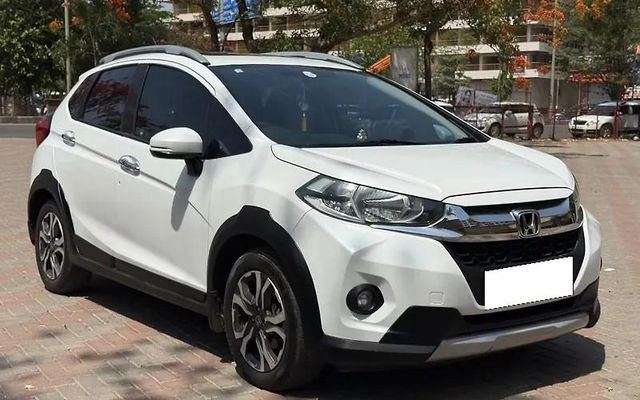 Second-hand 2018 Honda WR-V i-DTEC VX for sale in Nashik